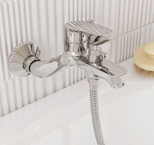 Смеситель для ванны Milardo Horizont хром HORSB02M02 Смеситель для ванны Milardo Horizont хром HORSB02M02