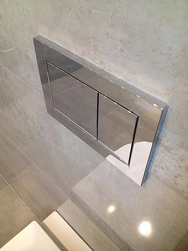 Клавиша смыва для унитаза Geberit Sigma 30 115.883.KH.1 кнопки/хром глянцевый, полоска/хром матовый Клавиша смыва для унитаза Geberit Sigma 30 115.883.KH.1 кнопки/хром глянцевый, полоска/хром матовый