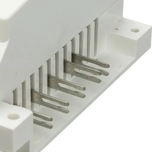 Добавочный коммутационный радиомодуль 4 зоны НО/НЗ 230В WATTS BT-S4Z02 RF 230V/24V 10036915