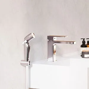 Смеситель для раковины с гигиеническим душем Damixa Gala хром 530300000 Смеситель для раковины с гигиеническим душем Damixa Gala хром 530300000, 3