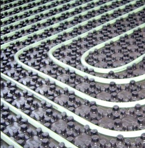 Труба сшитый полиэтилен Henco 5L 20 x 2.0 мм PE-Xc/EVOH/PE-Xc бухта 200м 200-PXC2020