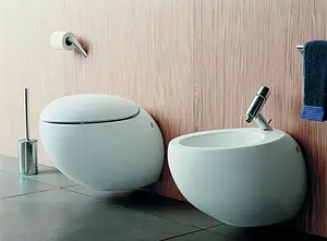 Биде подвесное Laufen Alessi One c покрытием LCC белый 8.3097.1.400.304.1 Биде подвесное Laufen Alessi One c покрытием LCC белый 8.3097.1.400.304.1, 3