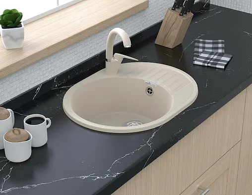 Мойка кухонная GranFest Quarz GF-Z58 белый