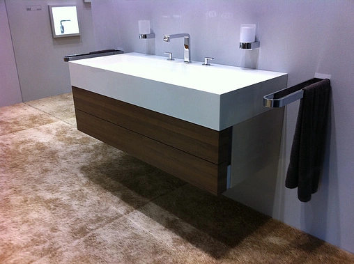 Дозатор для жидкого мыла Keuco Edition 300 хром/белый 30052019000 Дозатор для жидкого мыла Keuco Edition 300 хром/белый 30052019000