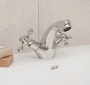 Смеситель для раковины Milardo Duplex хром DUPSB01M01 Смеситель для раковины Milardo Duplex хром DUPSB01M01, 3