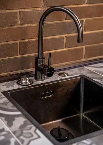 Мойка кухонная Omoikiri Taki 44-U/IF-GM вороненая сталь 4973521