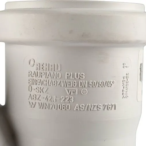 Тройник внутренний бесшумный D=75x75мм Угол 45° Rehau Raupiano Plus 11212941001