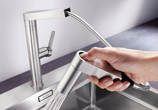 Смеситель для кухни с выдвижным изливом Blanco Panera-S нержавеющая сталь 521547