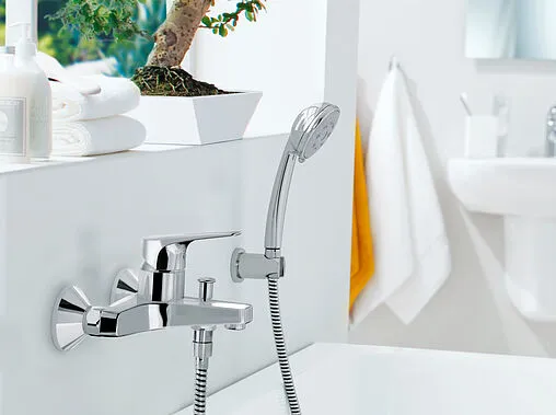 Смеситель для ванны Grohe BauFlow хром 32811000 Смеситель для ванны Grohe BauFlow хром 32811000