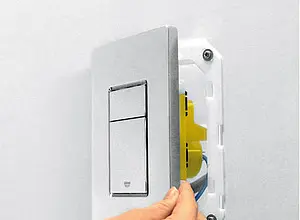 Клавиша смыва для унитаза Grohe Skate Cosmopolitan 38805000 хром глянцевый Клавиша смыва для унитаза Grohe Skate Cosmopolitan 38805000 хром глянцевый, 3