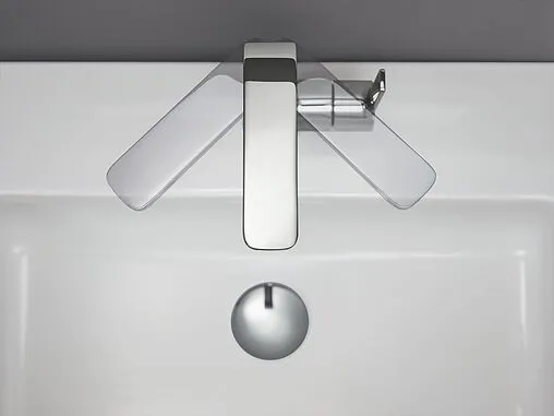 Смеситель для раковины Grohe Lineare New хром 23296001