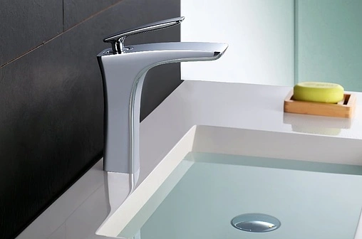 Смеситель для раковины Lemark Bellario хром LM6809C