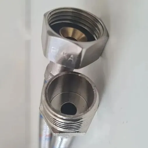 Гибкая подводка Elka (S) 1.8м x ½&quot;в x ½&quot;н 694687891564