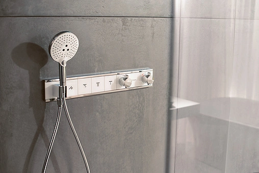 Термостат для 4 потребителей Hansgrohe RainSelect хром 15357000