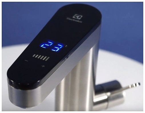 Водонагреватель проточный электрический Electrolux Taptronic Prime сатин/черный