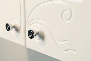 Шкаф двухстворчатый Aquaton Лиана 60 белый 1A153003LL010, 5