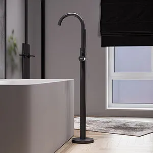 Смеситель для ванны напольный Damixa Scandinavian Pure чёрный матовый 365000300 Смеситель для ванны напольный Damixa Scandinavian Pure чёрный матовый 365000300, 4