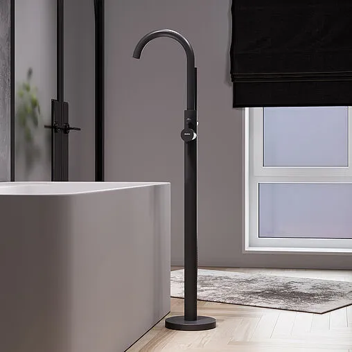 Смеситель для ванны напольный Damixa Scandinavian Pure чёрный матовый 365000300 Смеситель для ванны напольный Damixa Scandinavian Pure чёрный матовый 365000300