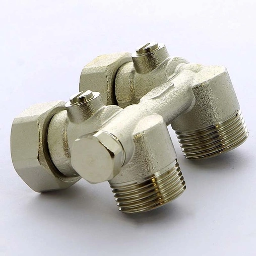 Узел нижнего подключения радиатора с байпасом угловой ¾&quot;ек x ¾&quot;ек Tiemme 3390011