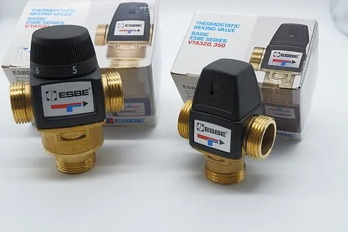 Трехходовой термостатический смесительный клапан 1&quot; +35...+60°С Kvs 1.6 ESBE VTA322 3110 10 00