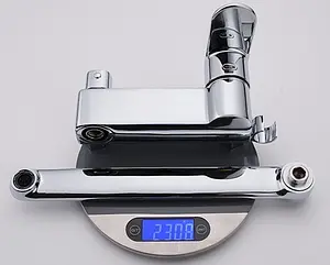 Смеситель для ванны с длинным изливом D&K Rhein Speyer хром DA1313301 Смеситель для ванны с длинным изливом D&K Rhein Speyer хром DA1313301, 3