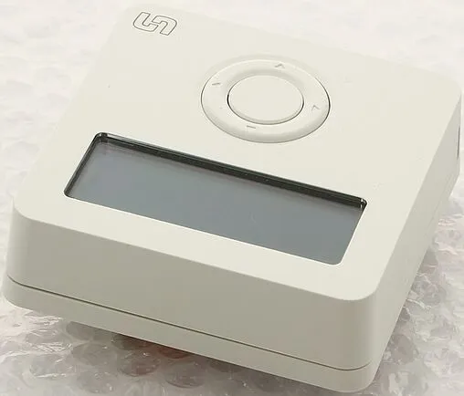 Проводной комнатный терморегулятор НО/НЗ 230В Uni-fitt RT белый 341I2000