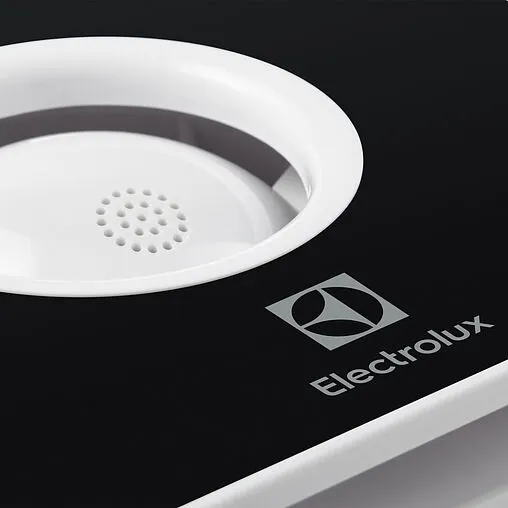 Вентилятор вытяжной Electrolux RAINBOW EAFR-100 black