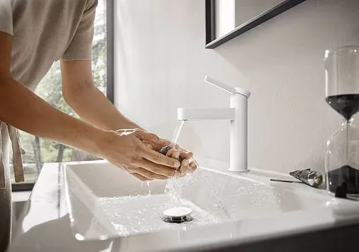 Смеситель для раковины Hansgrohe Finoris 100 белый матовый 76010700 Смеситель для раковины Hansgrohe Finoris 100 белый матовый 76010700