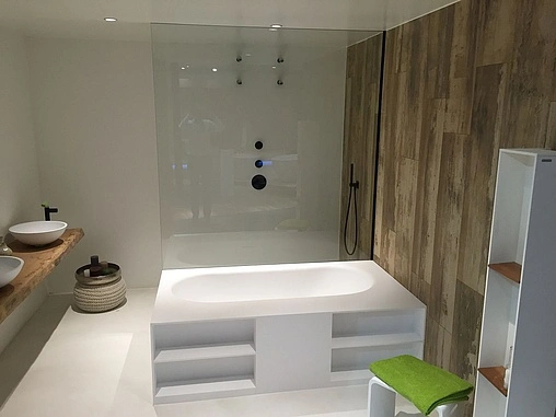 Ванна отдельностоящая из искусственного камня Riho Burgos 180x102 белый BS4200500000000