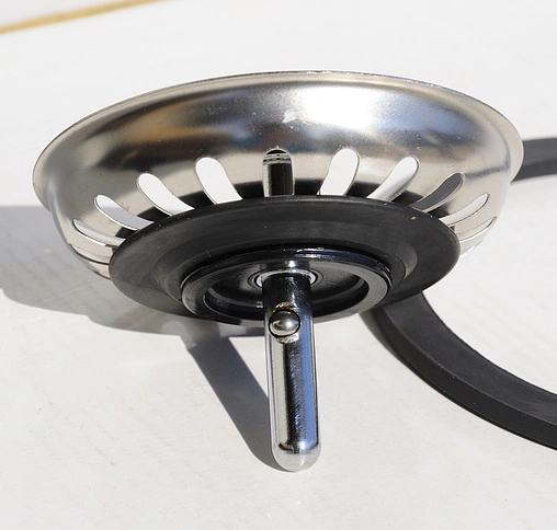 Выпуск с корзиной для мойки с круглым переливом Mc Alpine полированная сталь OF2-113S Выпуск с корзиной для мойки с круглым переливом Mc Alpine полированная сталь OF2-113S