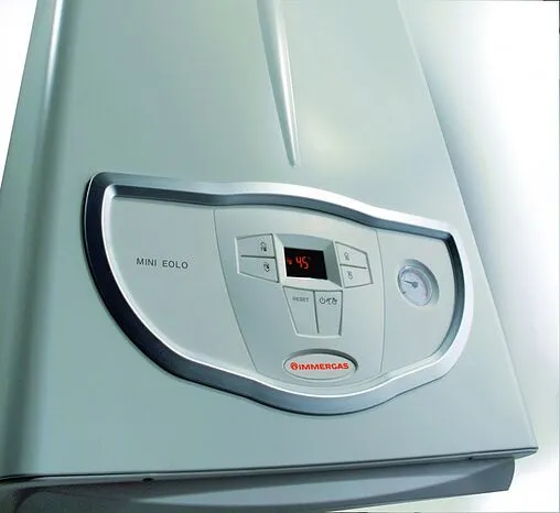 Настенный газовый котел двухконтурный турбированный 28кВт Immergas Mini Eolo 28 3 E 3.020856 Настенный газовый котел двухконтурный турбированный 28кВт Immergas Mini Eolo 28 3 E 3.020856