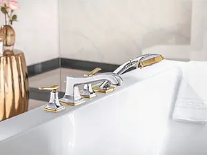 Смеситель на борт ванны на 4 отверстия Hansgrohe Metropol Classic хром/золото 31441090 Смеситель на борт ванны на 4 отверстия Hansgrohe Metropol Classic хром/золото 31441090, 3