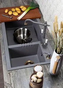 Разделочная доска Omoikiri CB-04-WOOD-L венге 4999009 Разделочная доска Omoikiri CB-04-WOOD-L венге 4999009, 5