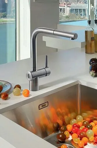 Смеситель для кухни с выдвижным изливом Franke Atlas Neo Sensor чёрный матовый 115.0625.527