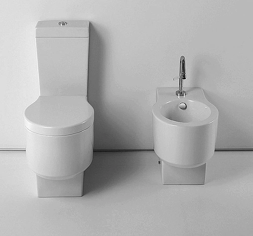 Биде напольное Jacob Delafon Formilia белый E4775-00