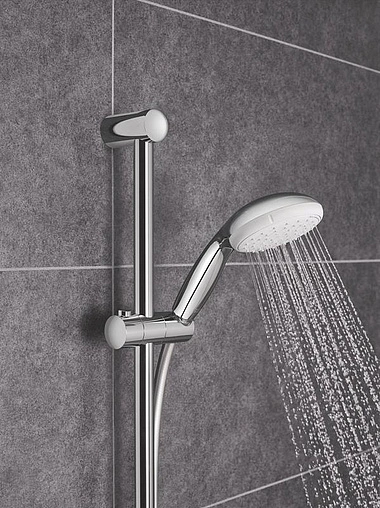 Душевая стойка Grohe New Tempesta хром 26162001