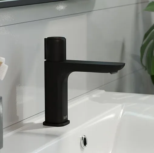 Смеситель для раковины IDDIS Slide чёрный матовый SLIBLBTi01 Смеситель для раковины IDDIS Slide чёрный матовый SLIBLBTi01