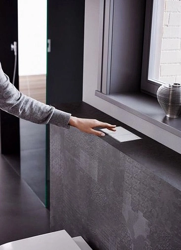 Клавиша смыва для унитаза Geberit Omega 30 115.080.KJ.1 кнопки/белый глянцевый, полоска/хром глянцевый