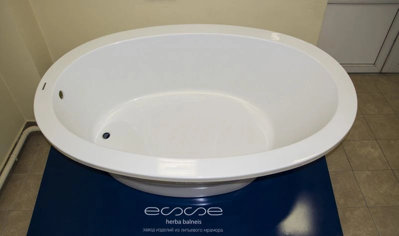 Ванна отдельностоящая из искусственного камня Esse Milos 178.5x104 белый EMIL1785 Ванна отдельностоящая из искусственного камня Esse Milos 178.5x104 белый EMIL1785