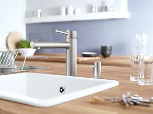 Дозатор для жидкого мыла Grohe Cosmopolitan хром матовый 40535DC0, 3