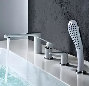 Смеситель на борт ванны на 4 отверстия IDDIS Calipso белый/хром CALSB42i07 Смеситель на борт ванны на 4 отверстия IDDIS Calipso белый/хром CALSB42i07, 3