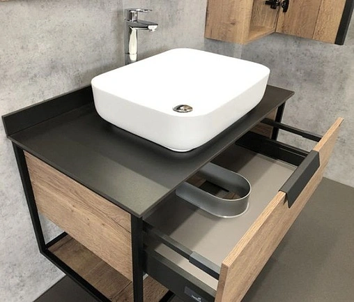 Тумба-умывальник подвесная Comforty Кёльн 90-1 дуб тёмный/чёрный 00004149965CF Тумба-умывальник подвесная Comforty Кёльн 90-1 дуб тёмный/чёрный 00004149965CF