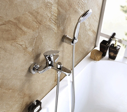 Смеситель для ванны Lemark Nero хром LM0214C