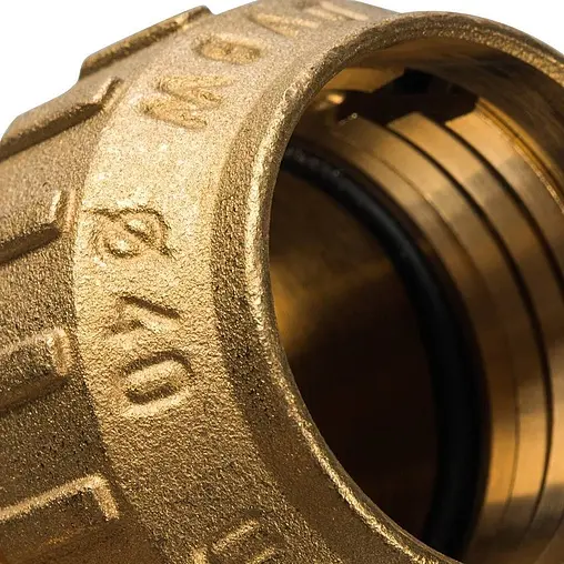 Уголок компрессионный соединительный 40мм x 40мм Tiemme 3400017