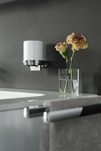 Дозатор для жидкого мыла Keuco Collection Moll белый/хром 12752010100