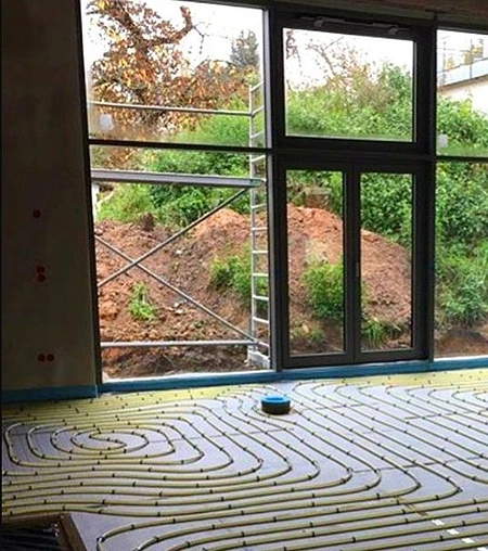 Труба сшитый полиэтилен Henco 5L 20 x 2.0 мм PE-Xc/EVOH/PE-Xc бухта 200м 200-PXC2020