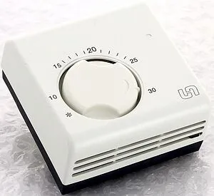 Проводной комнатный терморегулятор НО/НЗ 230В Uni-fitt TA5 белый 330I2000, 2