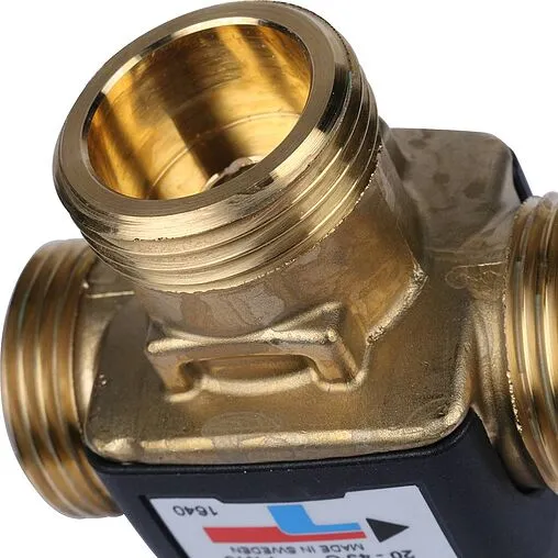 Трехходовой термостатический смесительный клапан 1&quot; +20...+43°С Kvs 1.6 ESBE VTA322 3110 09 00