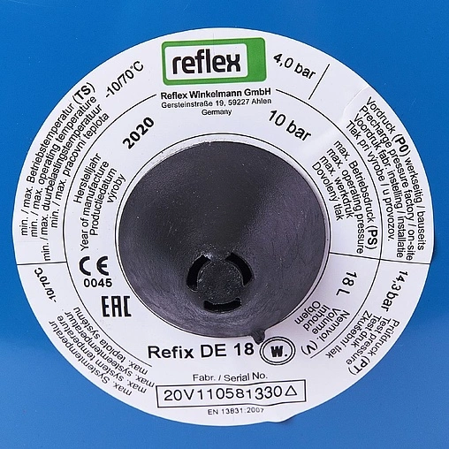 Гидроаккумулятор Reflex DE 18л 10 бар 7303000