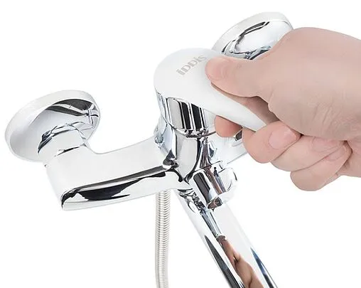 Смеситель для ванны с длинным изливом IDDIS Torr хром TORSBL2i10WA